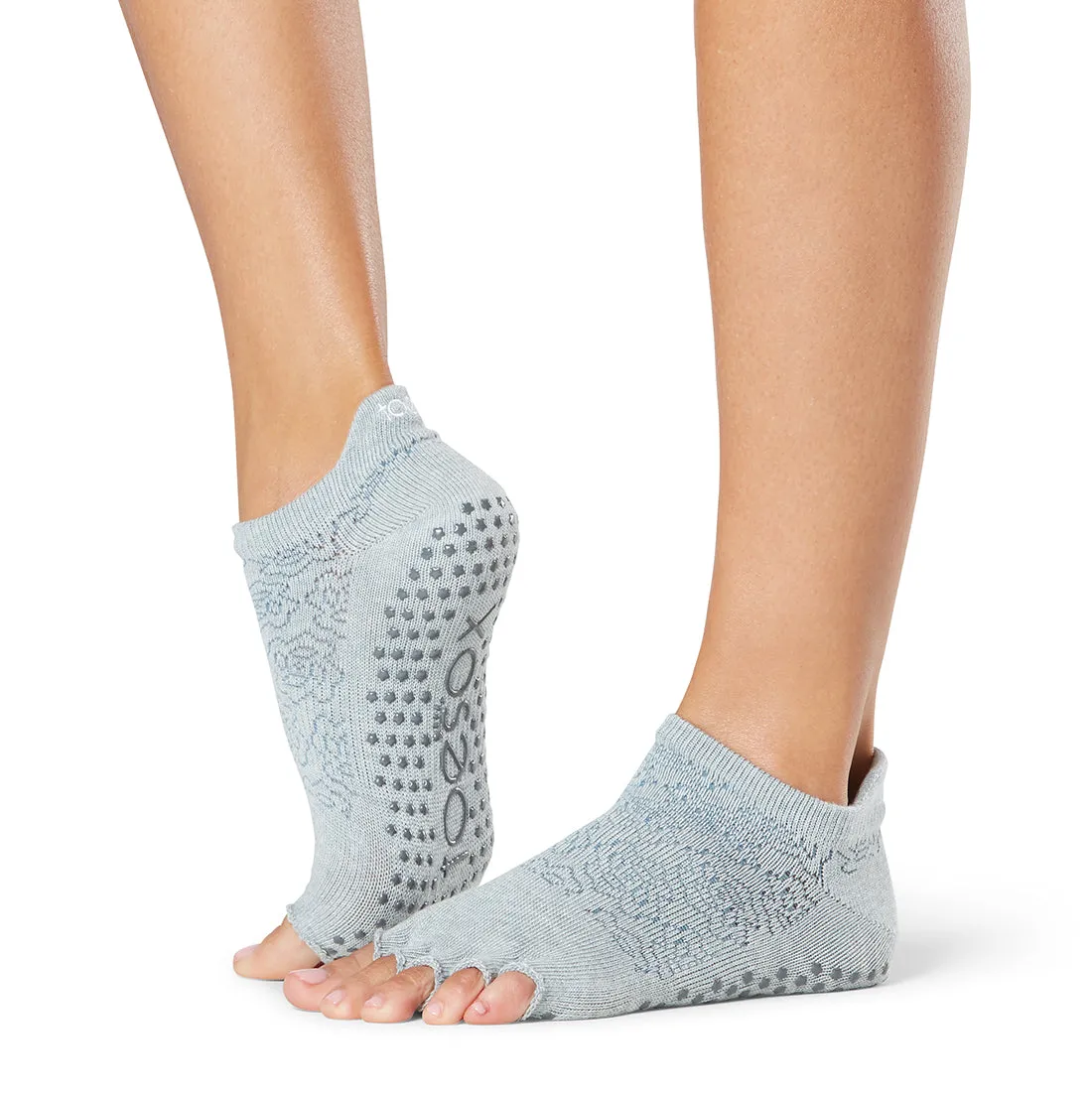 Half Toe Low Rise Grip Socks *