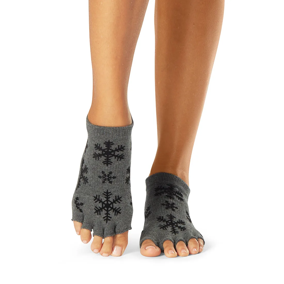 Half Toe Low Rise Grip Socks *