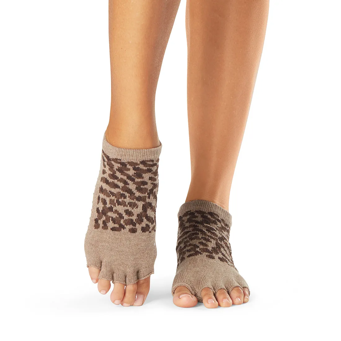 Half Toe Low Rise Grip Socks *