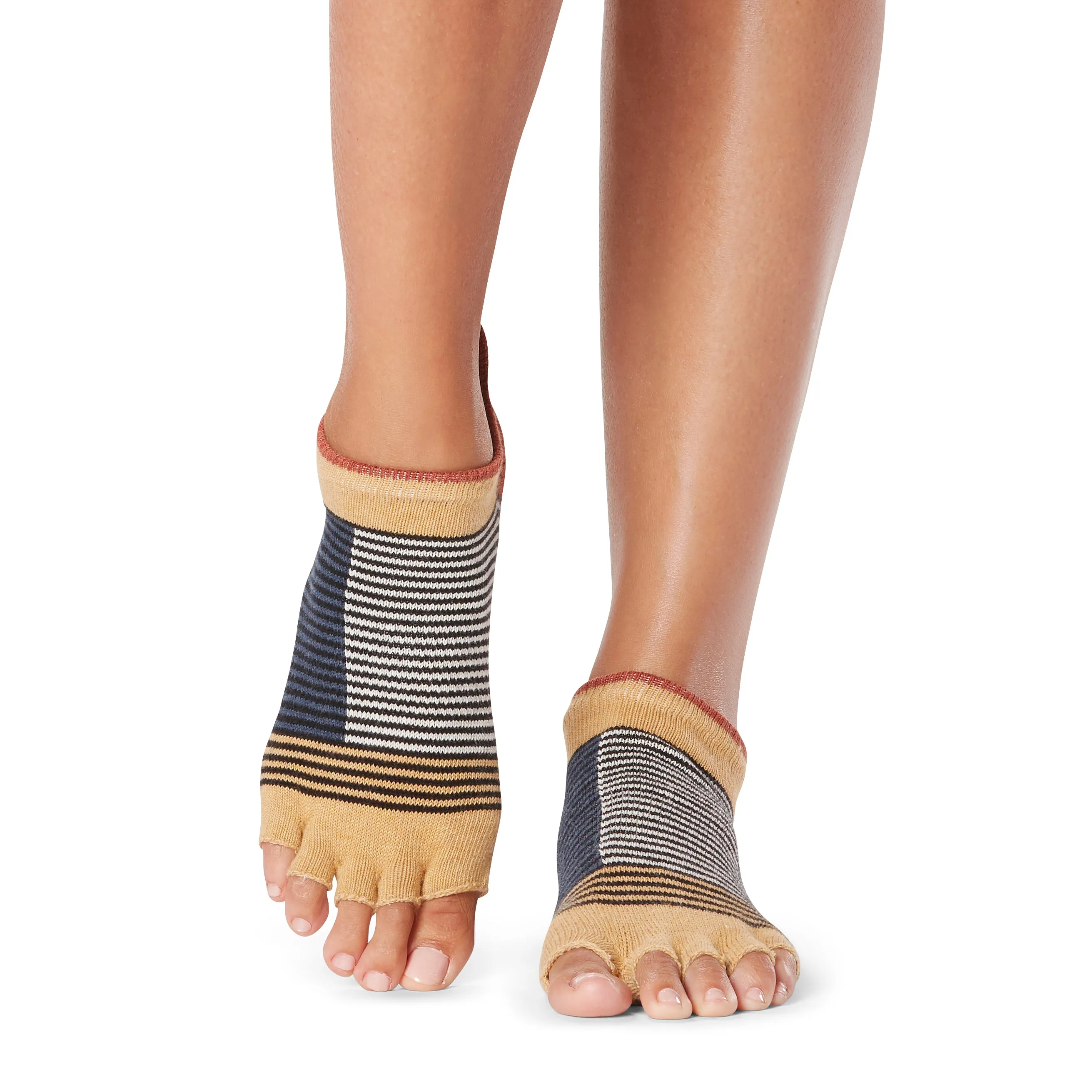 Half Toe Low Rise Grip Socks *