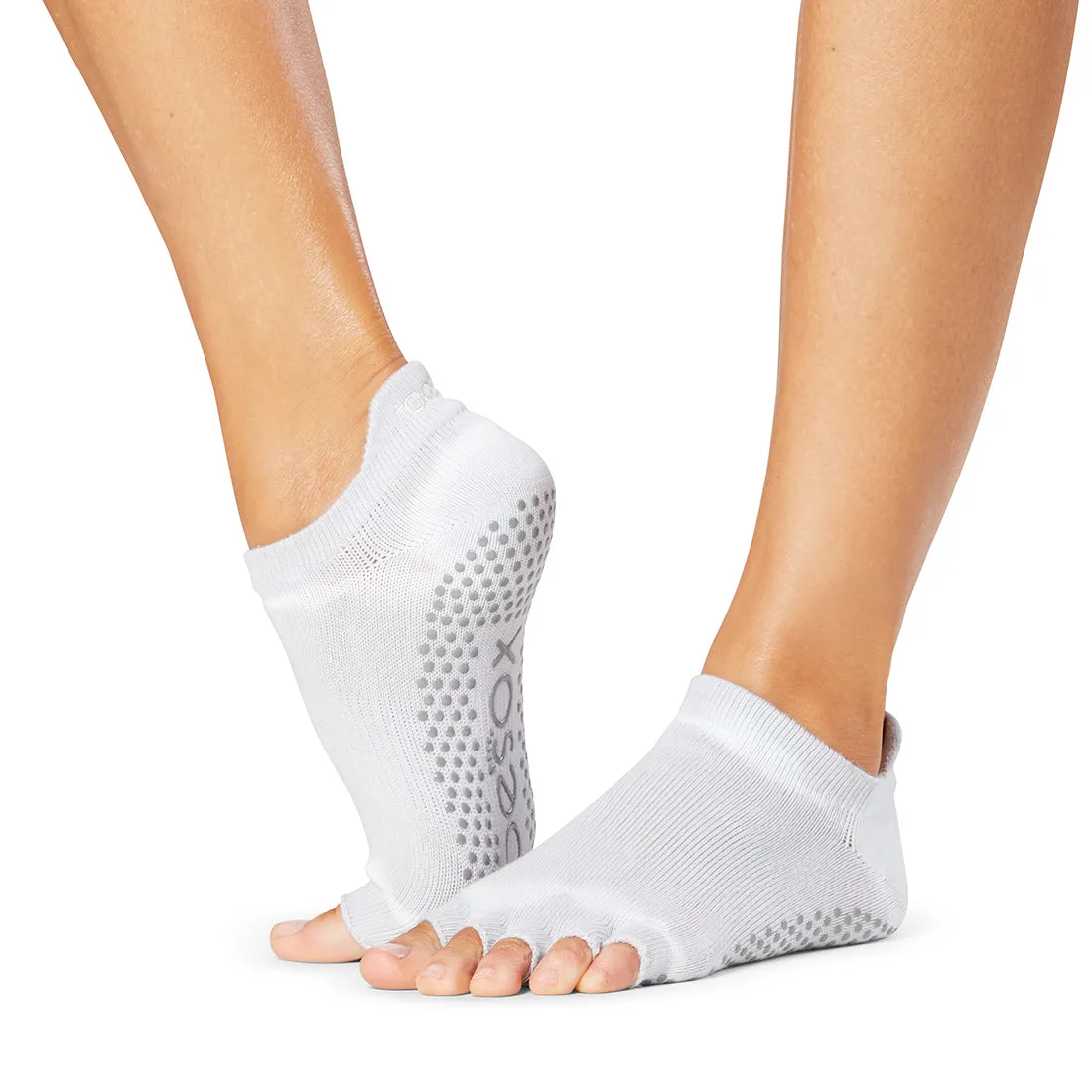 Half Toe Low Rise Grip Socks *