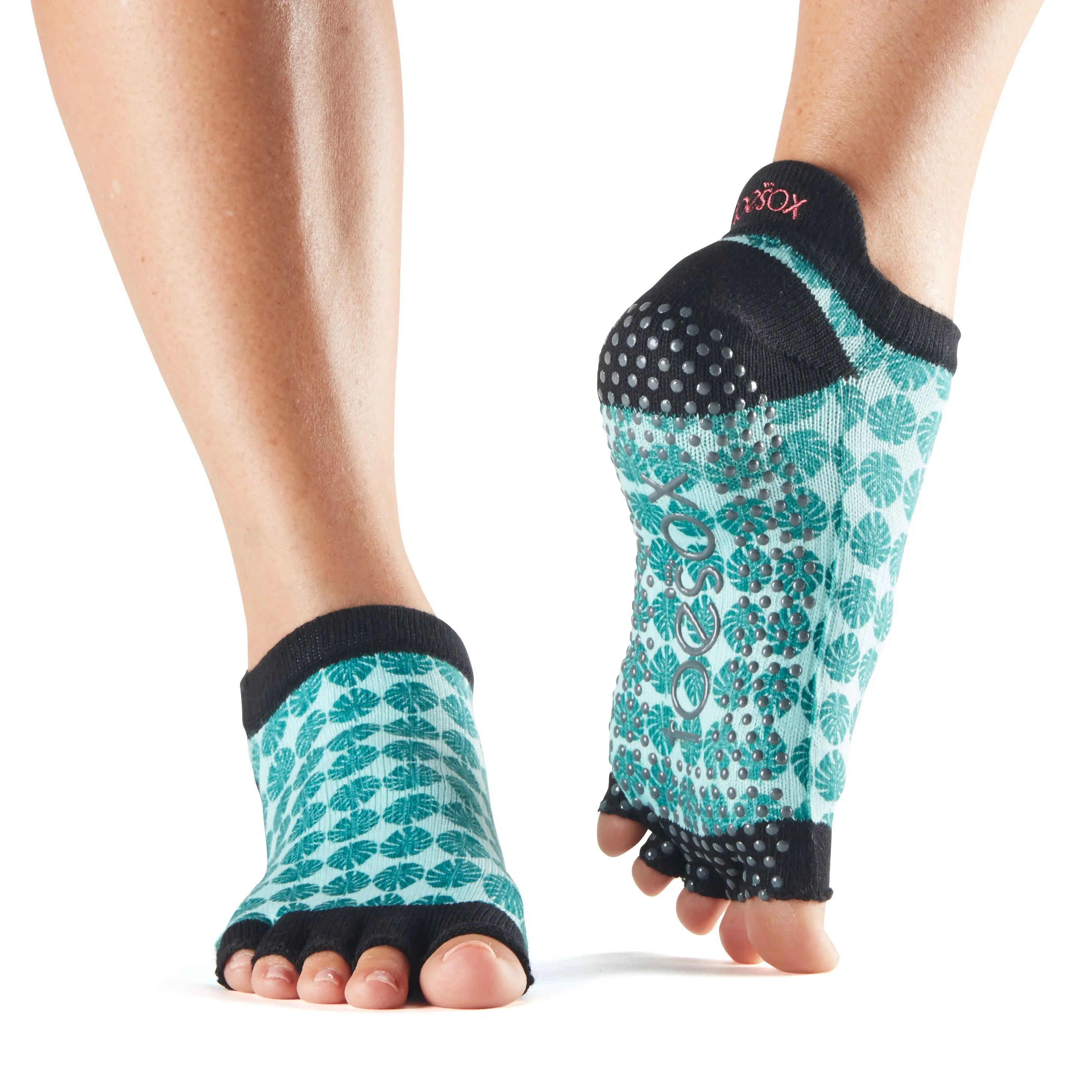 Half Toe Low Rise Grip Socks *