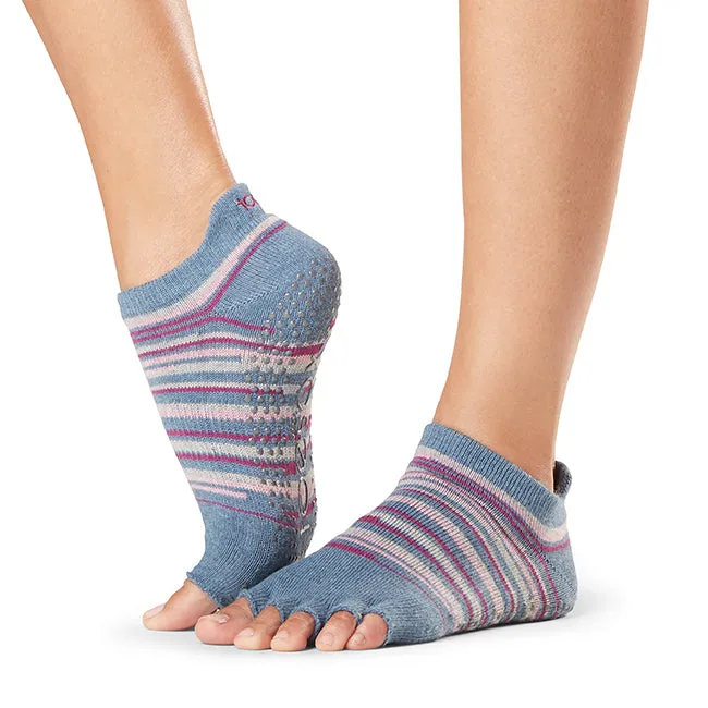 Half Toe Low Rise Grip Socks *