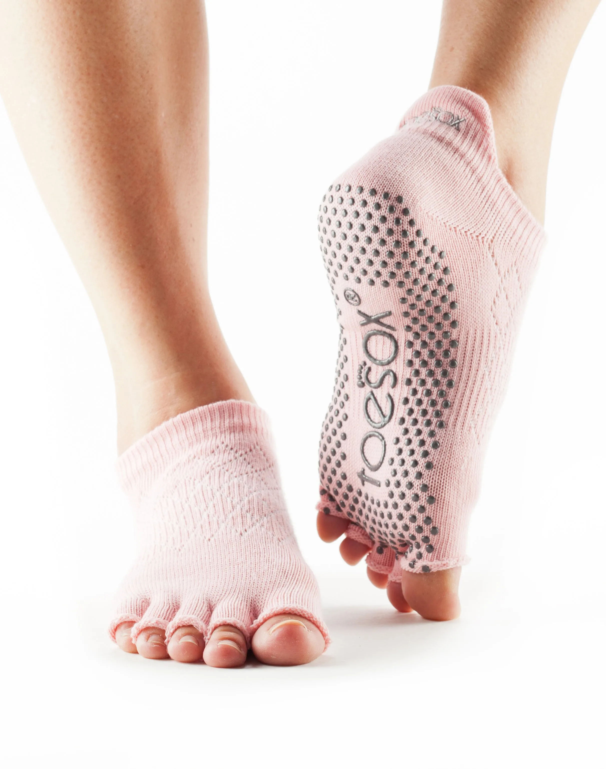 Half Toe Low Rise Grip Socks *