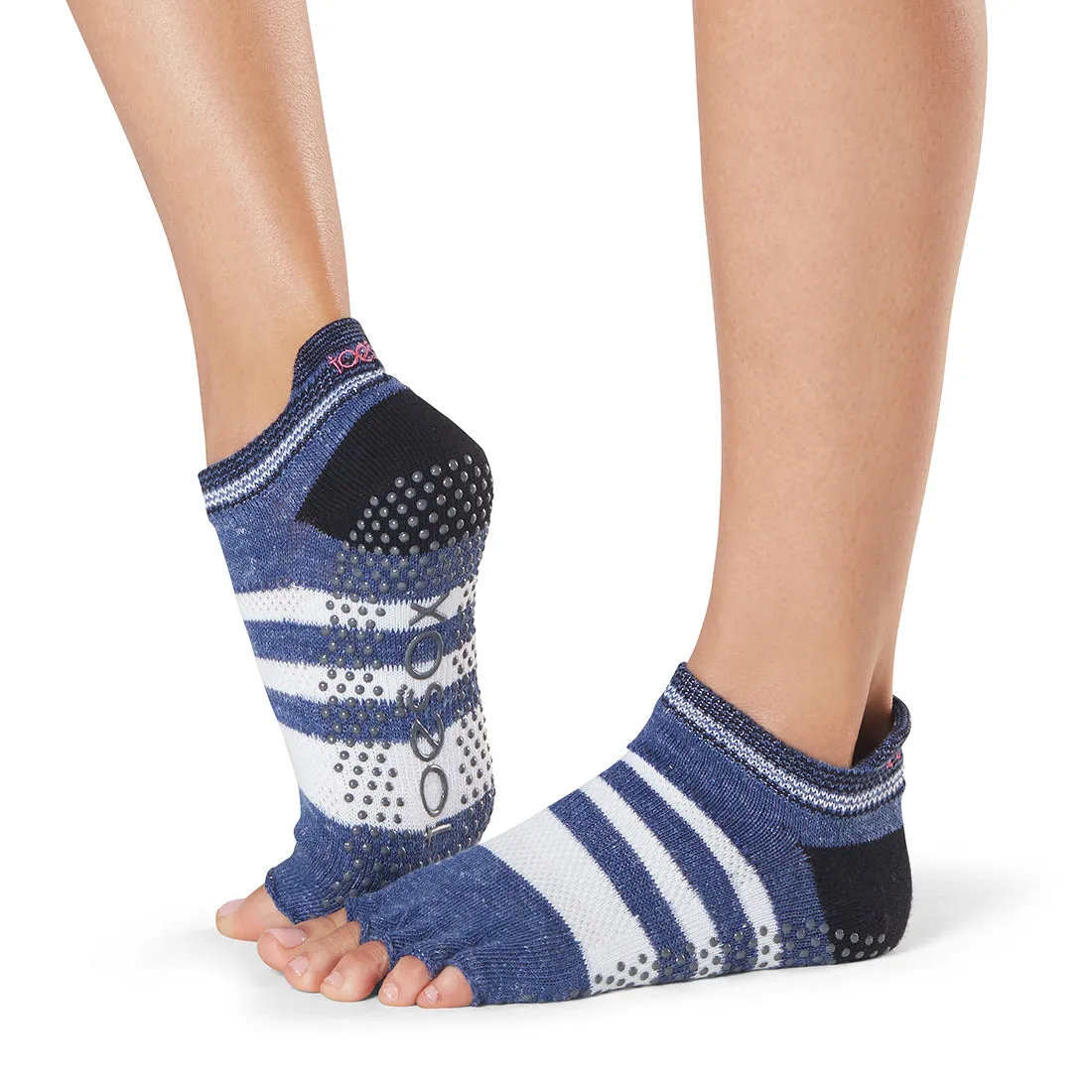 Half Toe Low Rise Grip Socks *