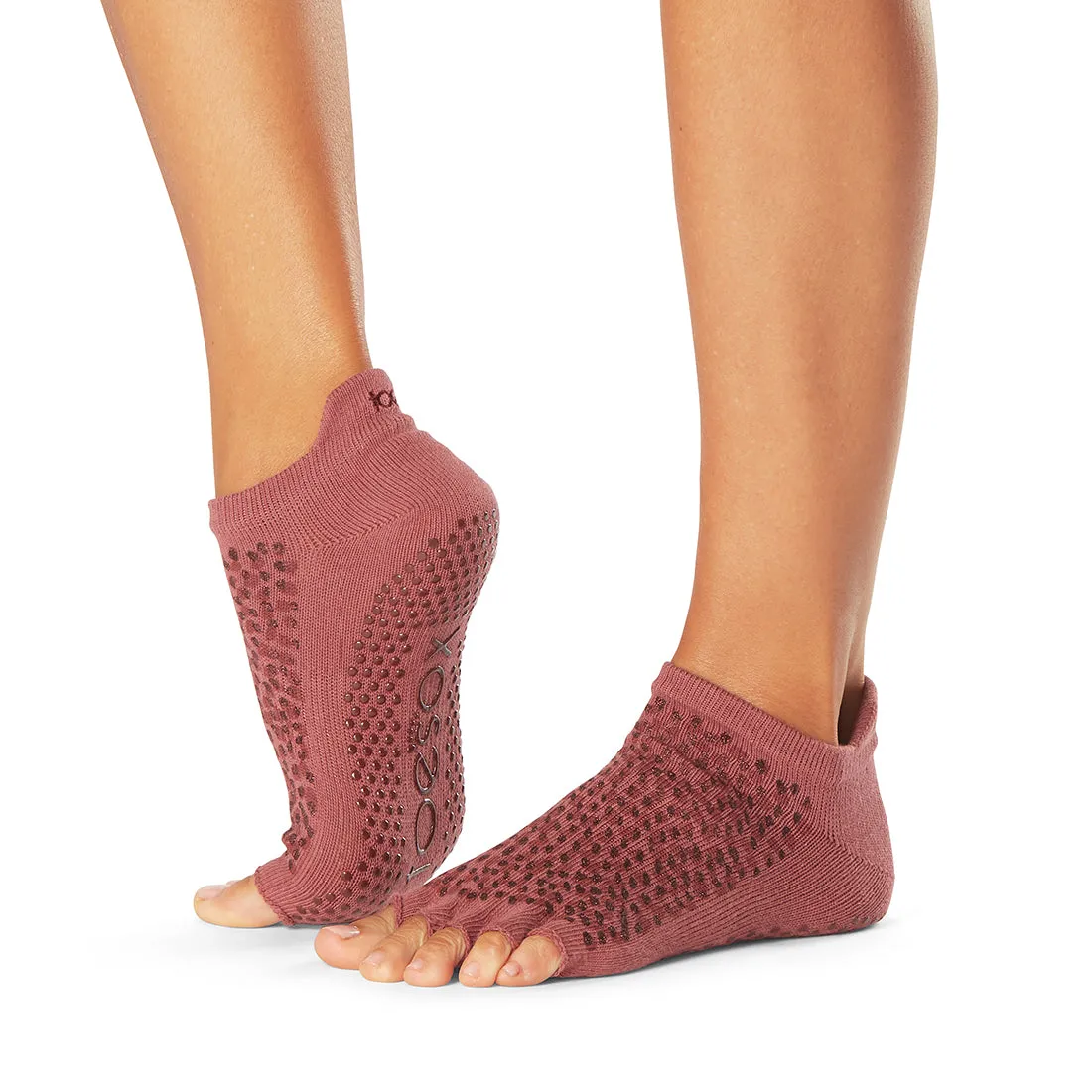 Half Toe Low Rise Grip Socks *