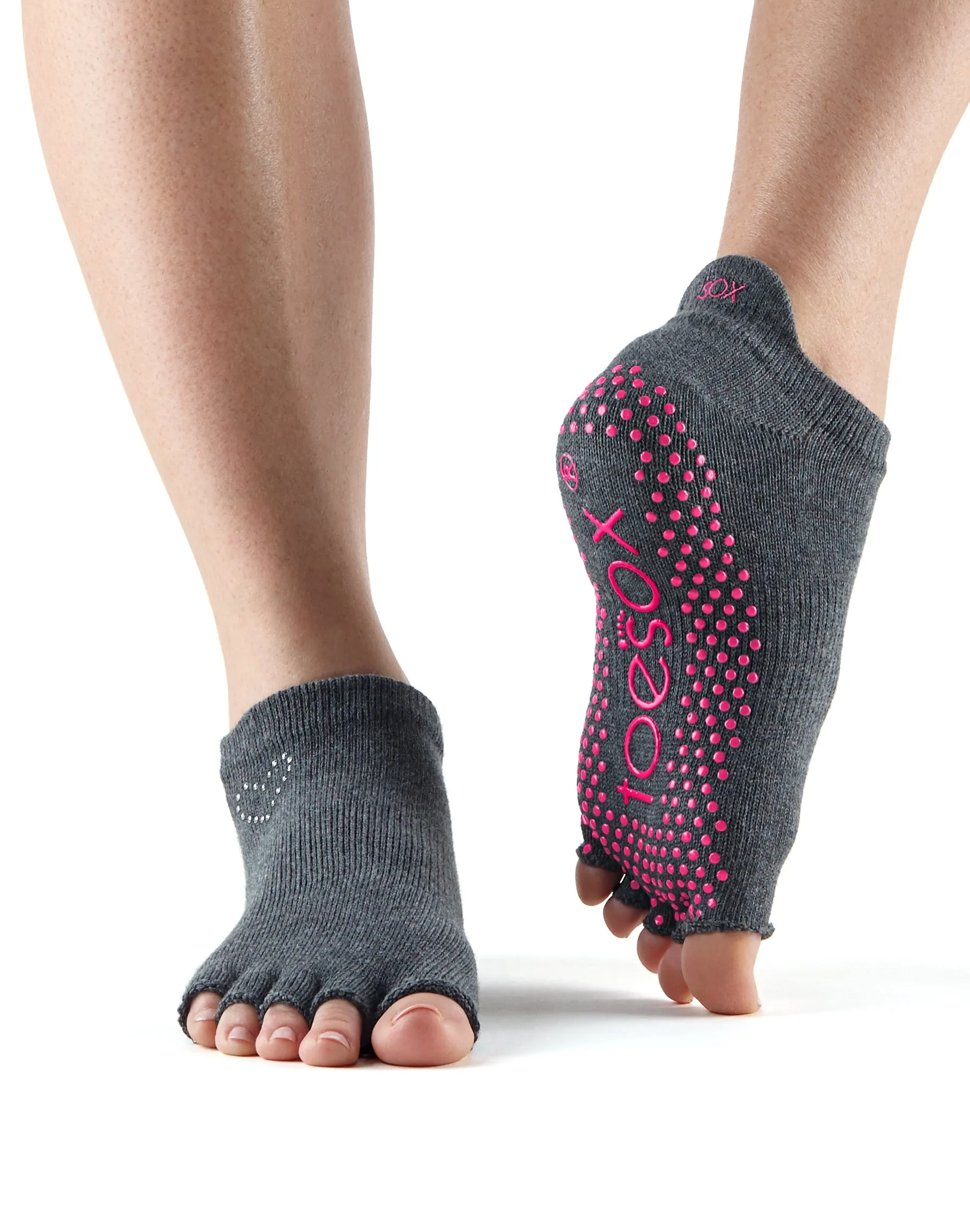 Half Toe Low Rise Grip Socks *