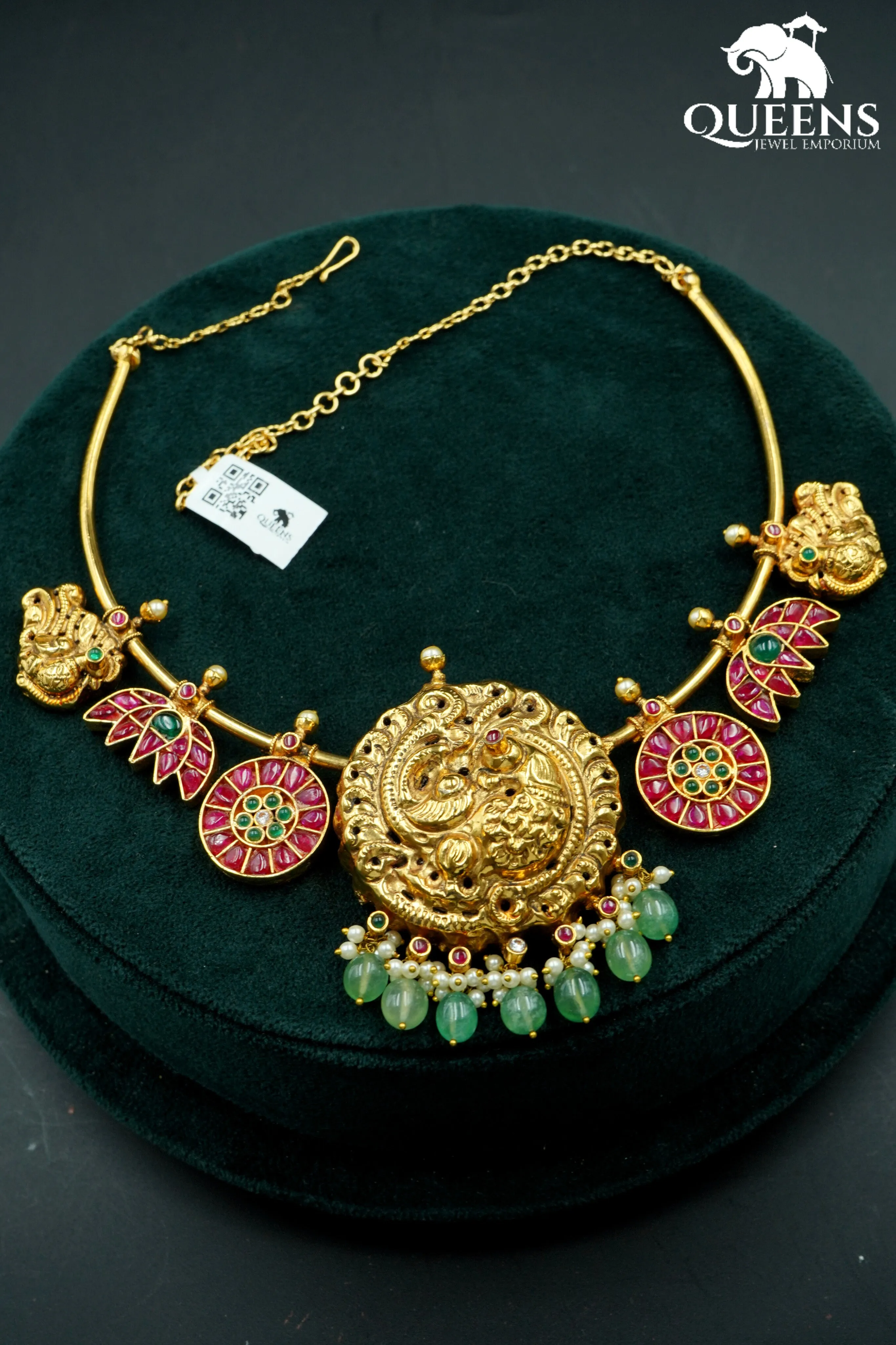 HAMSA HASLI NECKLACE