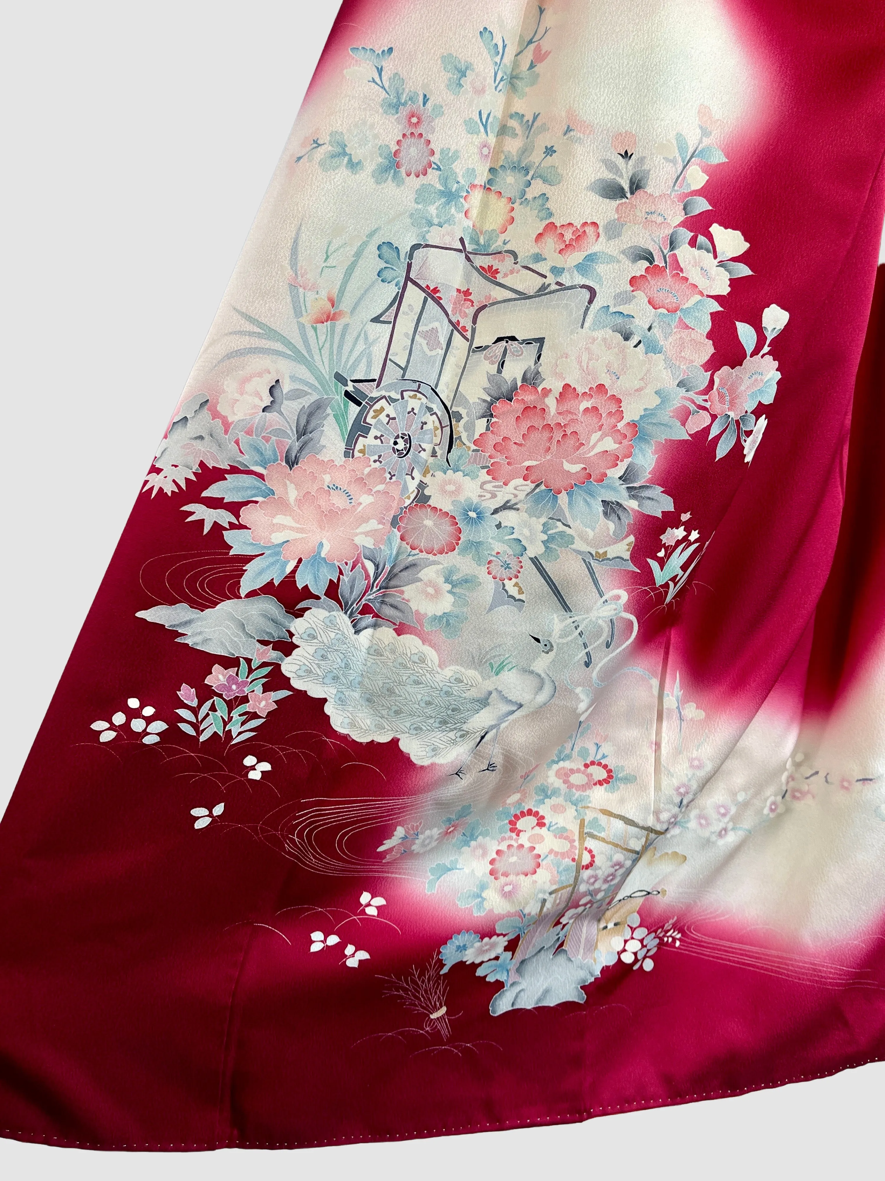 JAPANESE GARDEN 70s Traditional Kimono Floral Peacock Print • Open Size