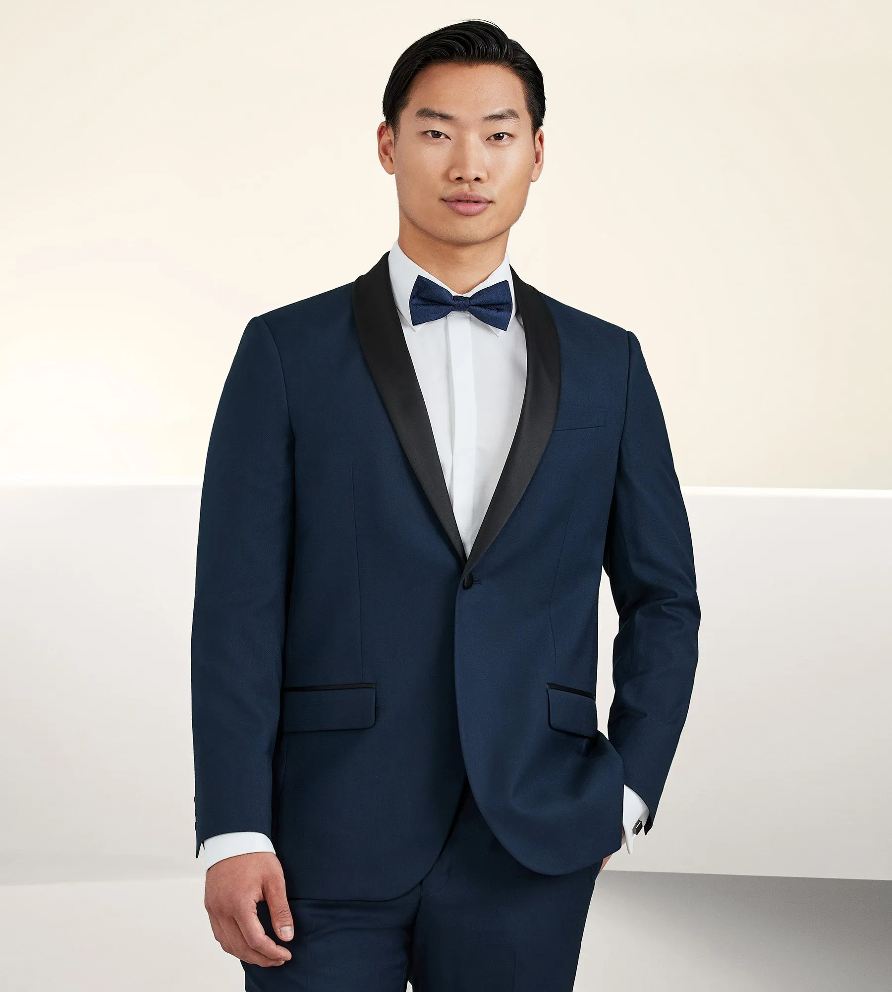 Modern Fit Stretch Shawl Collar Tuxedo