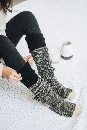 Two-Tone Lounge Socks